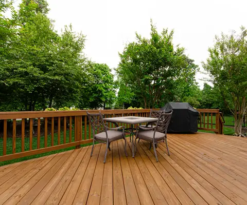 New custom deck with stairs and railings