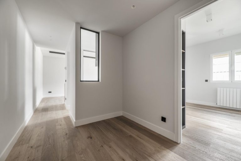 Finish Carpentry Contractor