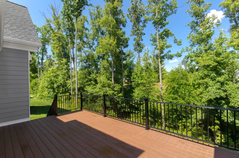 Deck Repair Contractor