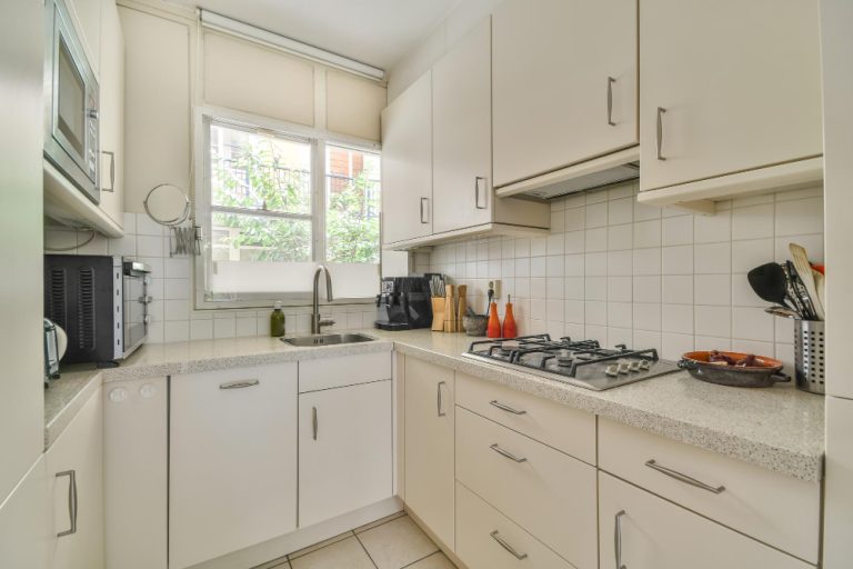Kitchen Remodeling Contractor