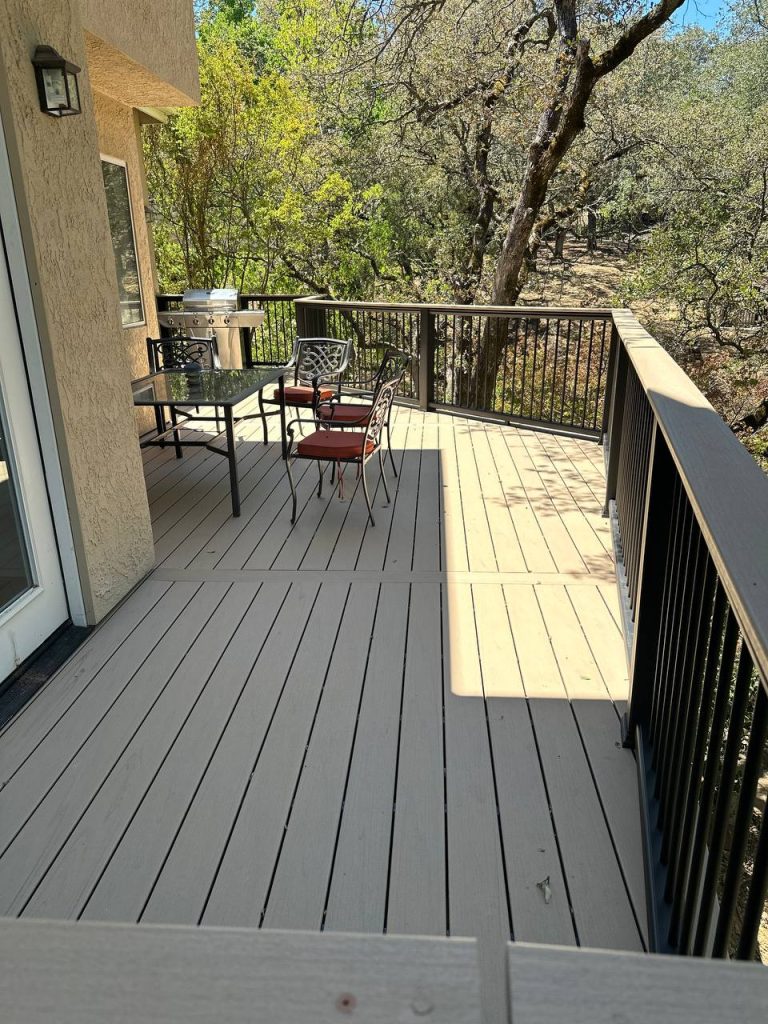 Deck Repair Contractor