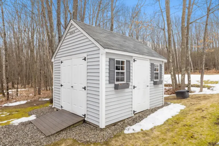 Shed builder